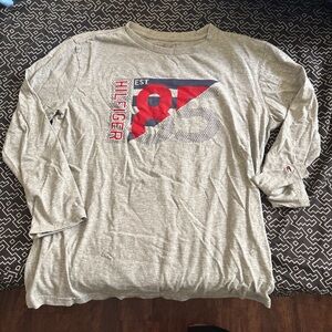 Tommy Hilfiger Light Gray Graphic Long Sleeve Tee